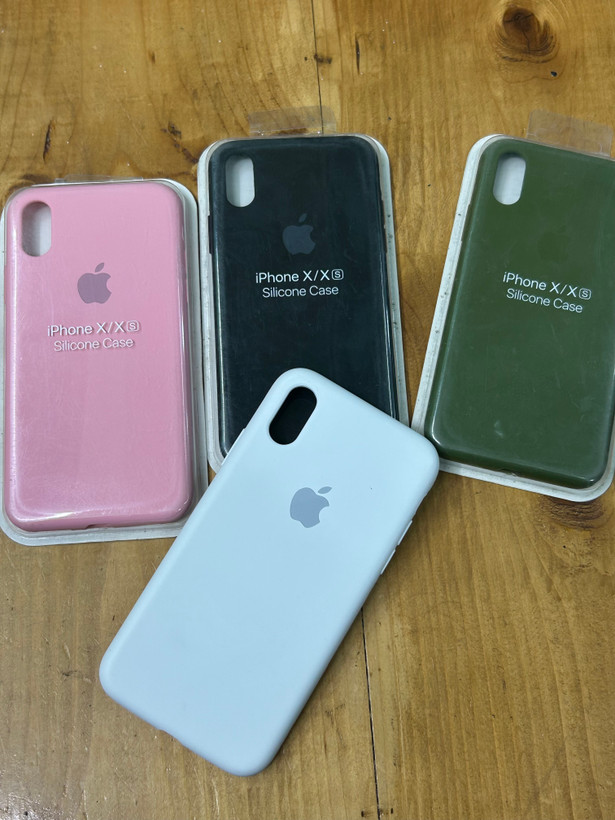 قاب سیلیکون اورجینال پاک کنی Iphone x/xs